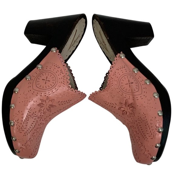 9B Vince Camuto Pink Leather Studded Clogs Mules Wooden Heels Floral Cutout - Picture 7 of 13